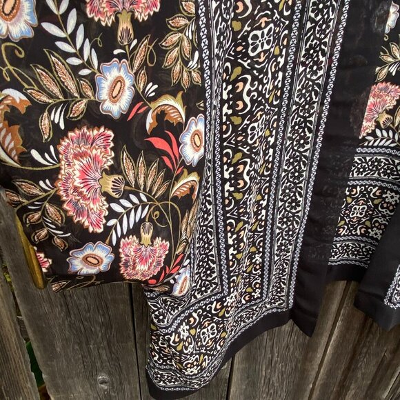 Christopher & Banks Kimono Style Floral Print Lightweight Fabric Top Size L - Picture 5 of 11